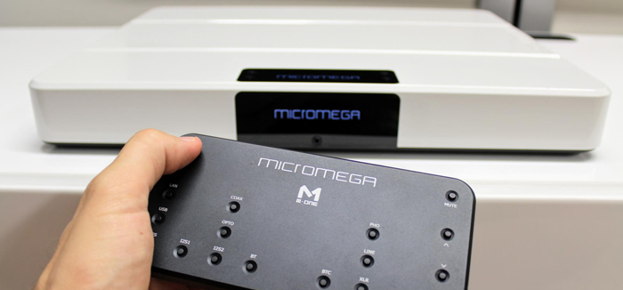 Micromega M-One