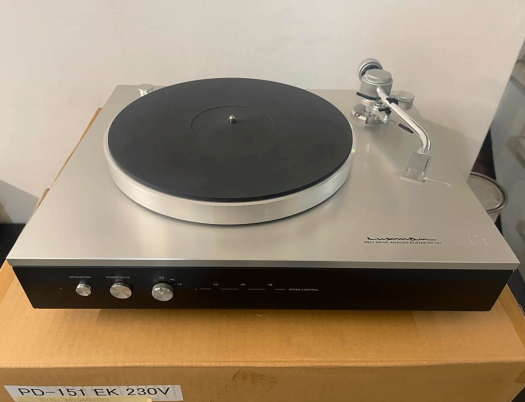 Luxman PD151 - Gira-discos